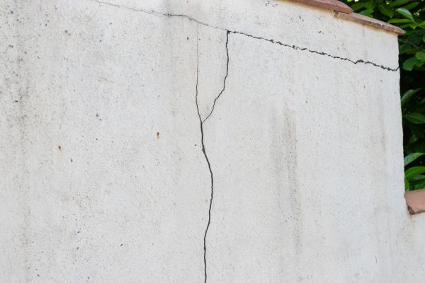 Foundation Crack Patching in Saint Cloud