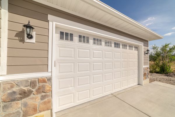 Cost of Garage Lifting in Saint Cloud